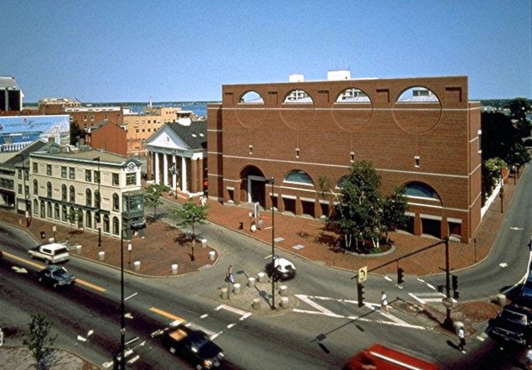 Holiday Inn Portland-By The Bay - Portland, ME