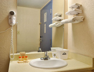 Rodeway Inn - Lima, OH