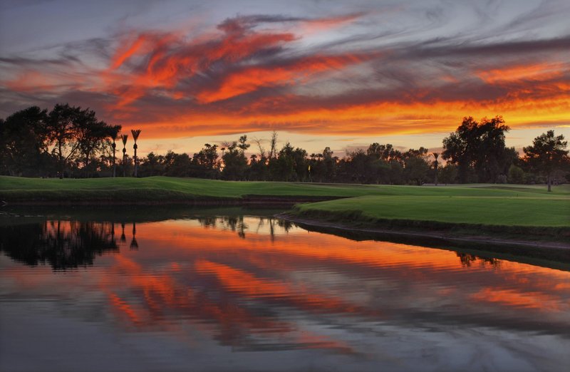 Red's Bar & Grill At The Wigwam Resort - Litchfield Park, AZ