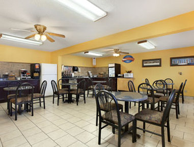 Baymont Inn & Suites Iowa City / Coralville - Coralville, IA