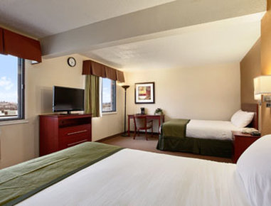 Baymont Inn & Suites Iowa City / Coralville - Coralville, IA
