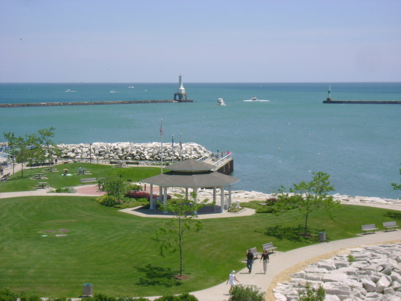 Holiday Inn HARBORVIEW - PORT WASHINGTON - Port Washington, WI