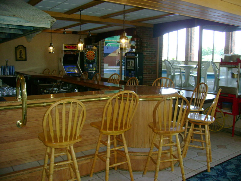 Holiday Inn HARBORVIEW - PORT WASHINGTON - Port Washington, WI