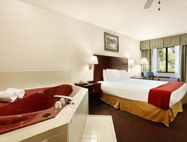 Holiday Inn Express Manning - Manning, SC