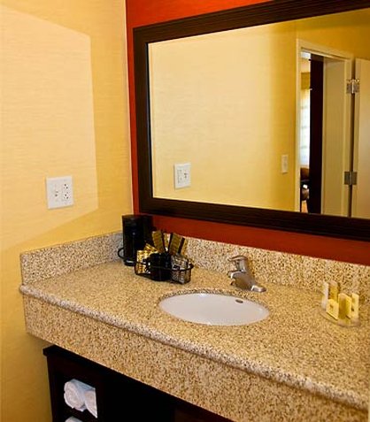 Courtyard By Marriott Owensboro - Owensboro, KY