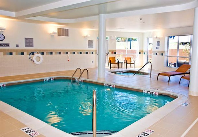 Courtyard By Marriott Owensboro - Owensboro, KY