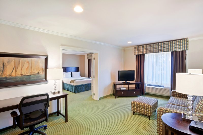 Holiday Inn Express - Puyallup, WA