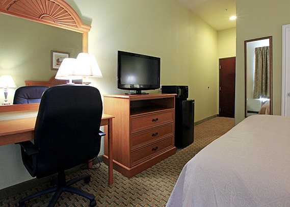 Quality Inn & Suites La Porte