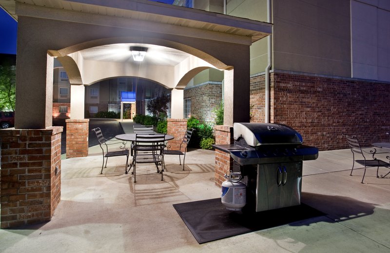 Candlewood Suites - Falcon, MO