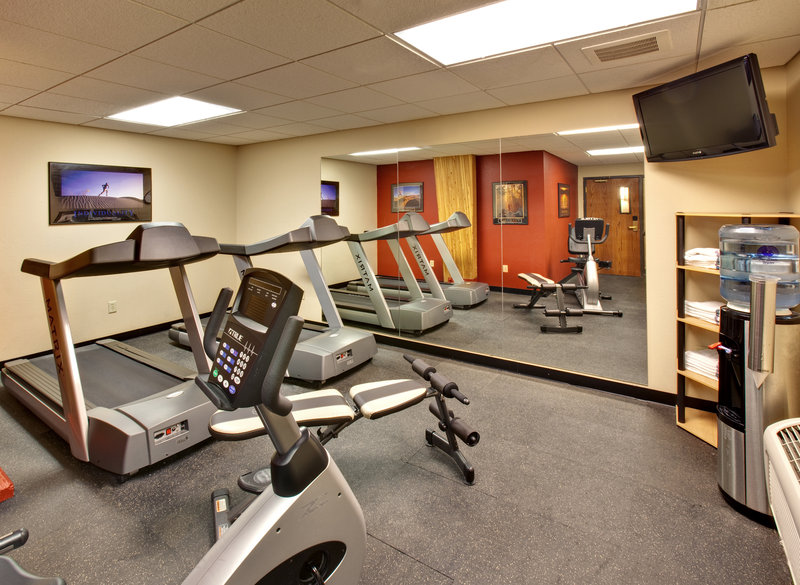 Holiday Inn Express & Suites ABERDEEN - Frederick, SD