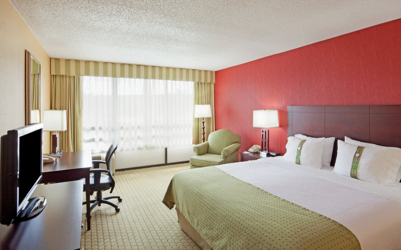Holiday Inn Hotel & Suites NASHUA - Nashua, NH