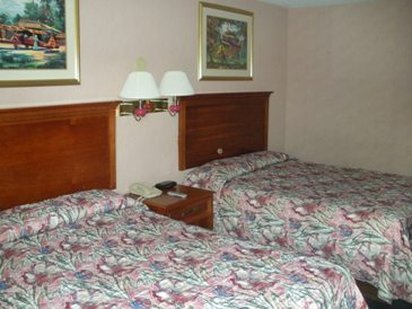 Econo Lodge - Eureka, MO