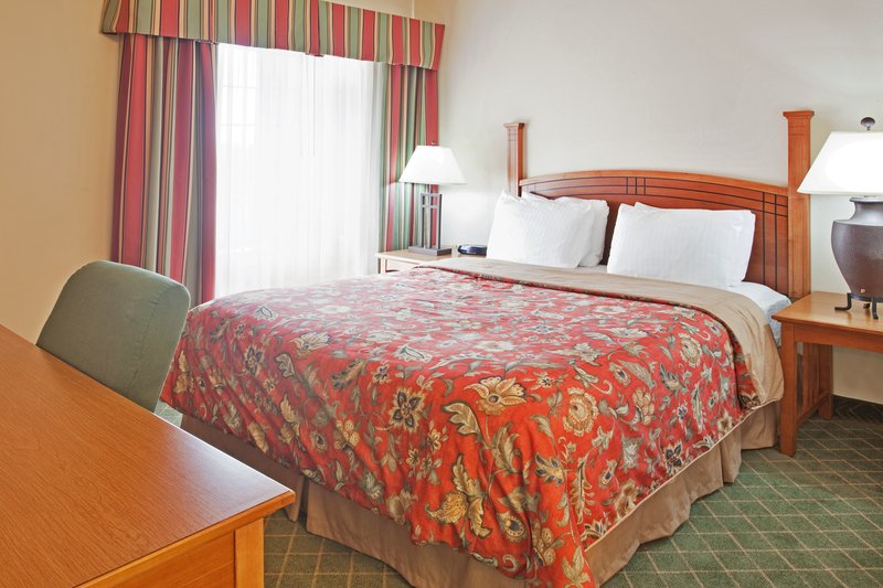 Staybridge Suites AURORA/NAPERVILLE - Aurora, IL