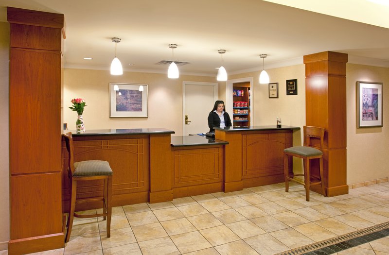 Staybridge Suites AURORA/NAPERVILLE - Aurora, IL