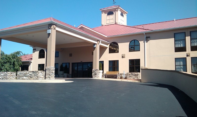 Holiday Inn Express & Suites WAYNESBORO-ROUTE 340 - Waynesboro, VA