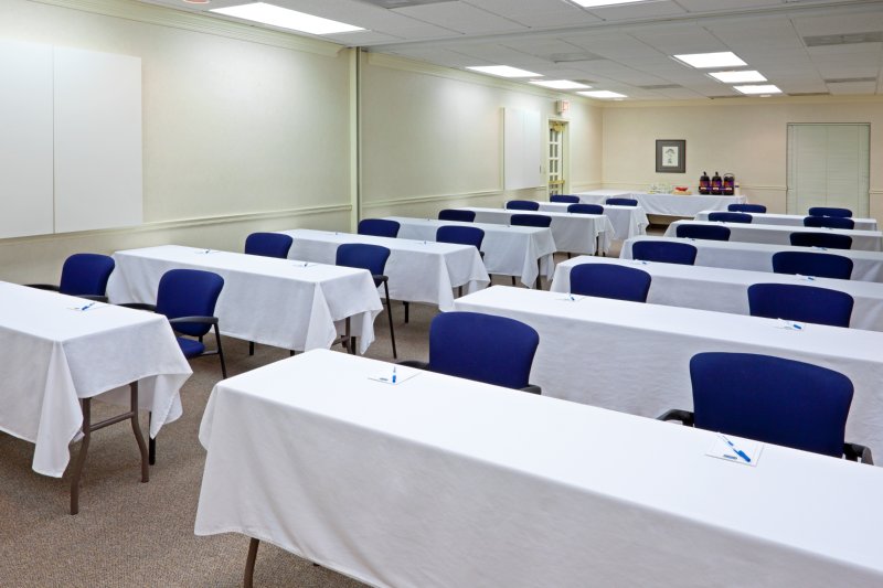 Staybridge Suites Malvern - Malvern, PA