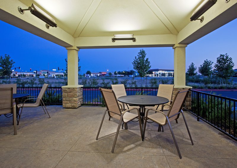 Candlewood Suites TURLOCK - Turlock, CA
