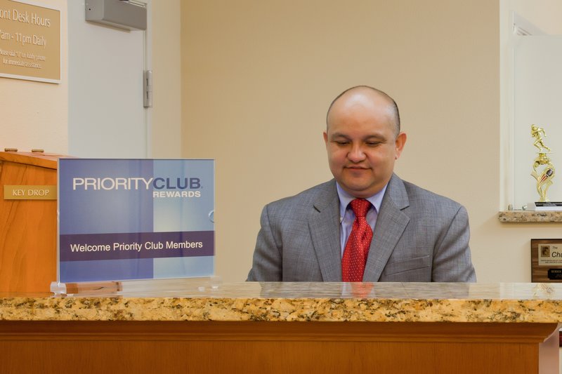 Candlewood Suites SANTA MARIA - Santa Maria, CA