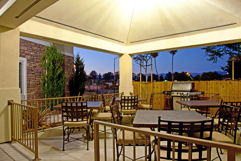 Candlewood Suites SANTA MARIA - Santa Maria, CA