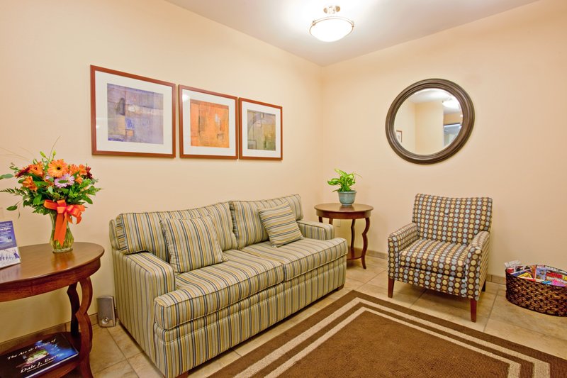 Candlewood Suites SANTA MARIA - Santa Maria, CA