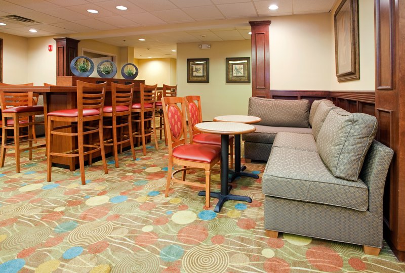 Holiday Inn Express RALEIGH-DURHAM AIRPORT - New Hill, NC