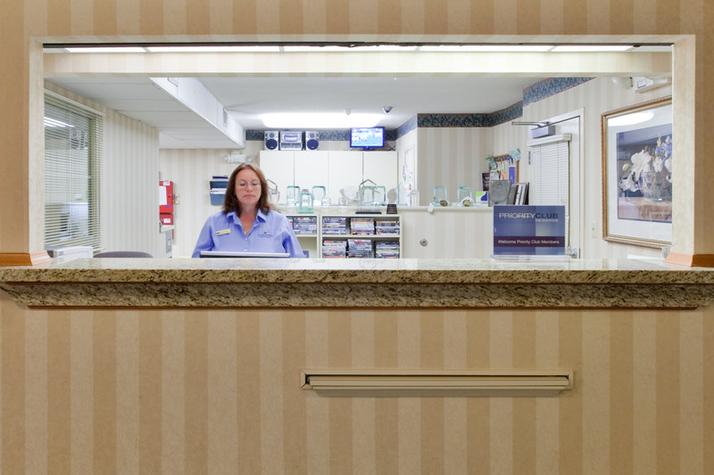 Candlewood Suites-West - Glen Allen, VA