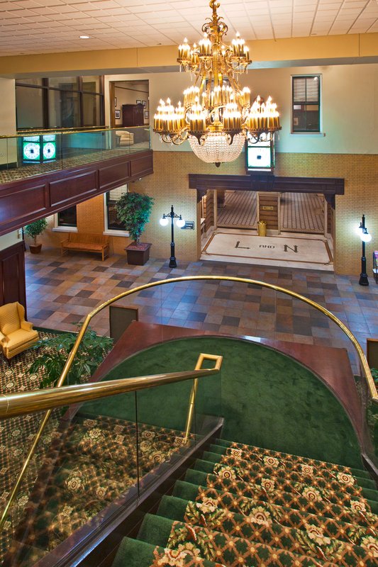 Crowne Plaza Hotel Pensacola Grand - Pensacola, FL