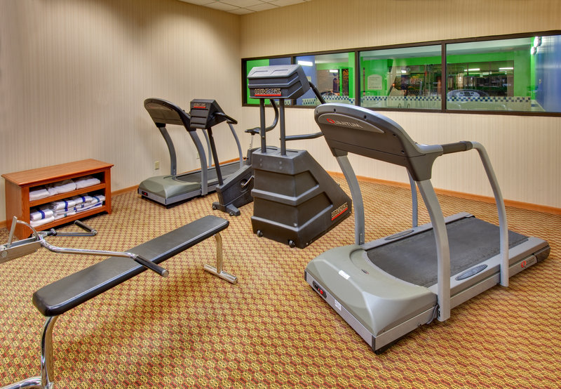 Holiday Inn Express - Omaha, NE