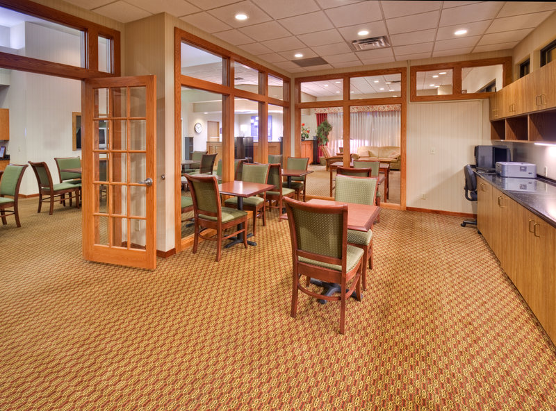 Holiday Inn Express - Omaha, NE
