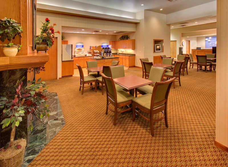 Holiday Inn Express - Omaha, NE