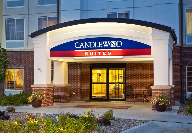 Candlewood Suites - Omaha, NE