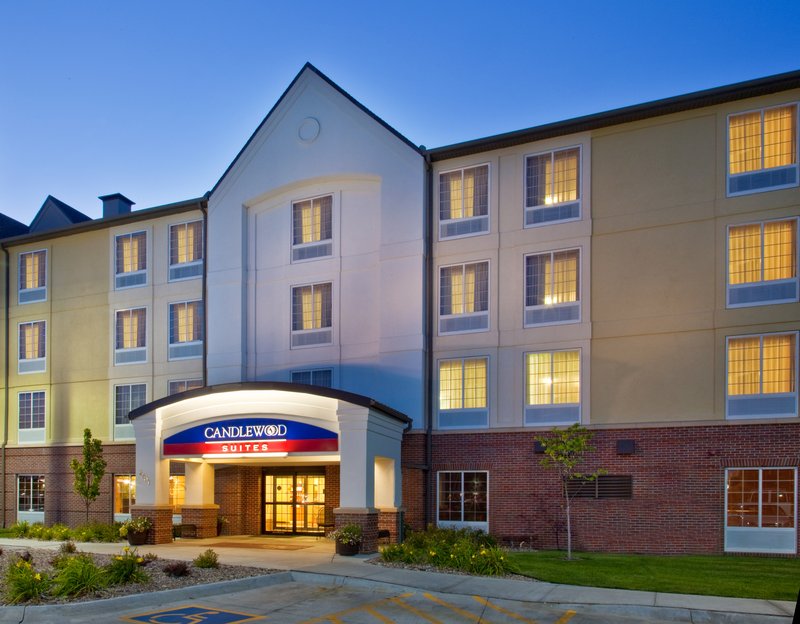 Candlewood Suites - Omaha, NE