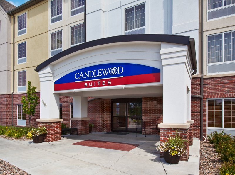 Candlewood Suites - Omaha, NE