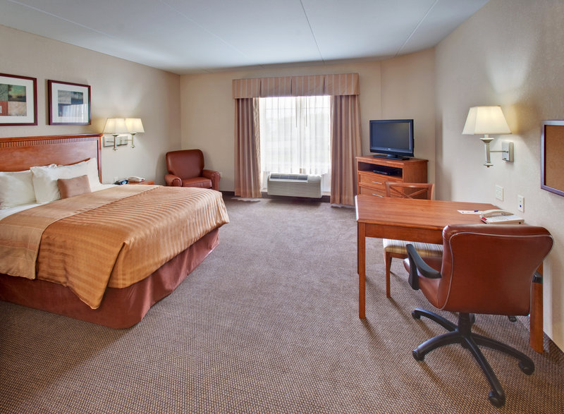 Candlewood Suites - Omaha, NE