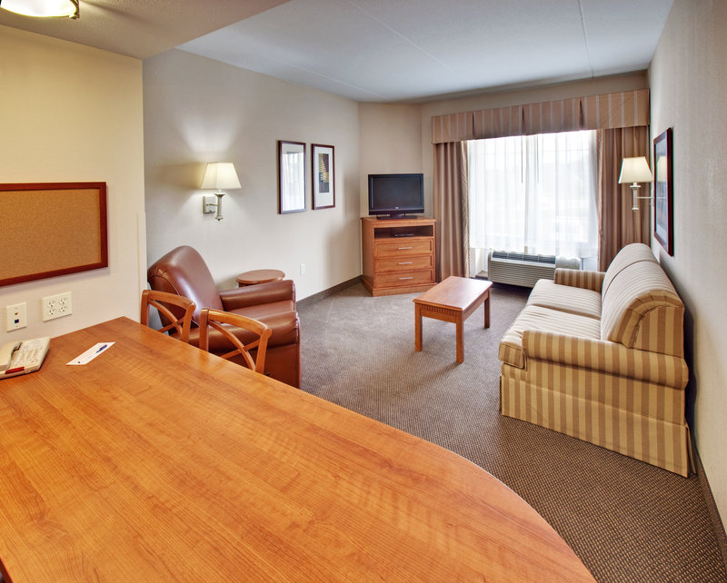 Candlewood Suites - Omaha, NE