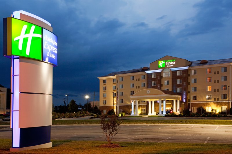 Holiday Inn Express Hotel & Suites Petersburg-Fort Lee - Petersburg, VA