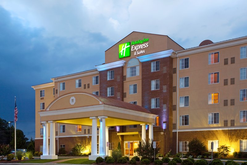 Holiday Inn Express Hotel & Suites Petersburg-Fort Lee - Petersburg, VA