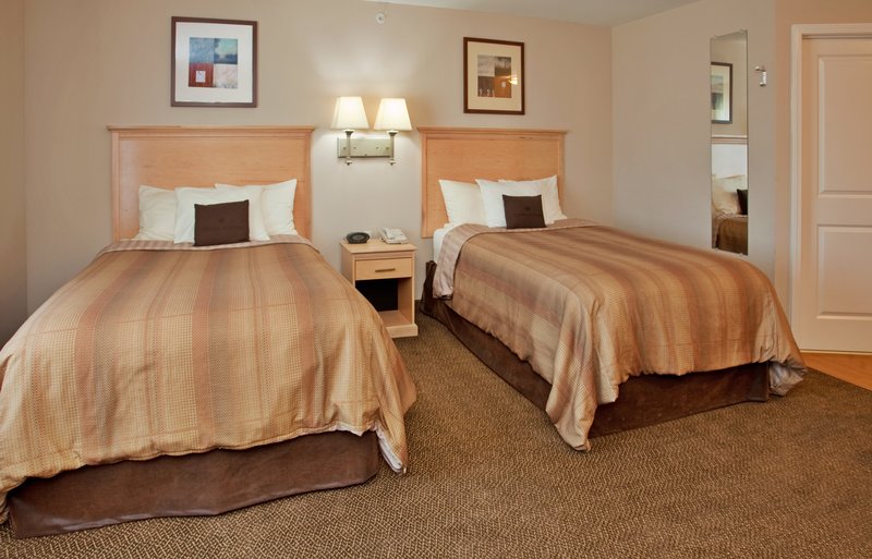 Candlewood Suites OLATHE - Olathe, KS