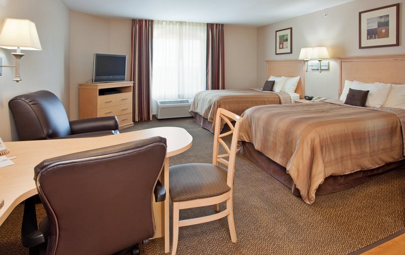 Candlewood Suites OLATHE - Olathe, KS