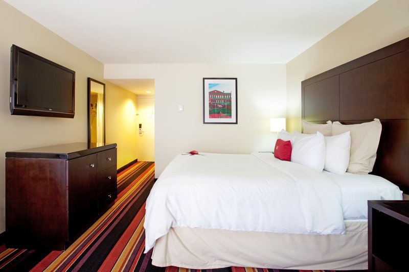 Crowne Plaza NEW ORLEANS-AIRPORT - Kenner, LA