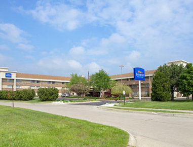 Baymont Inn & Suites Detroit/warren