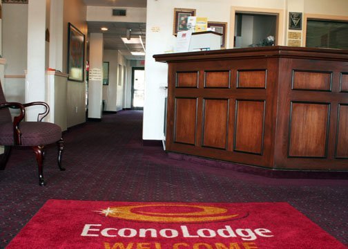 Econo Lodge - Carlisle, PA