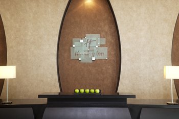 Holiday Inn Dubai-Al Barsha - Lobby