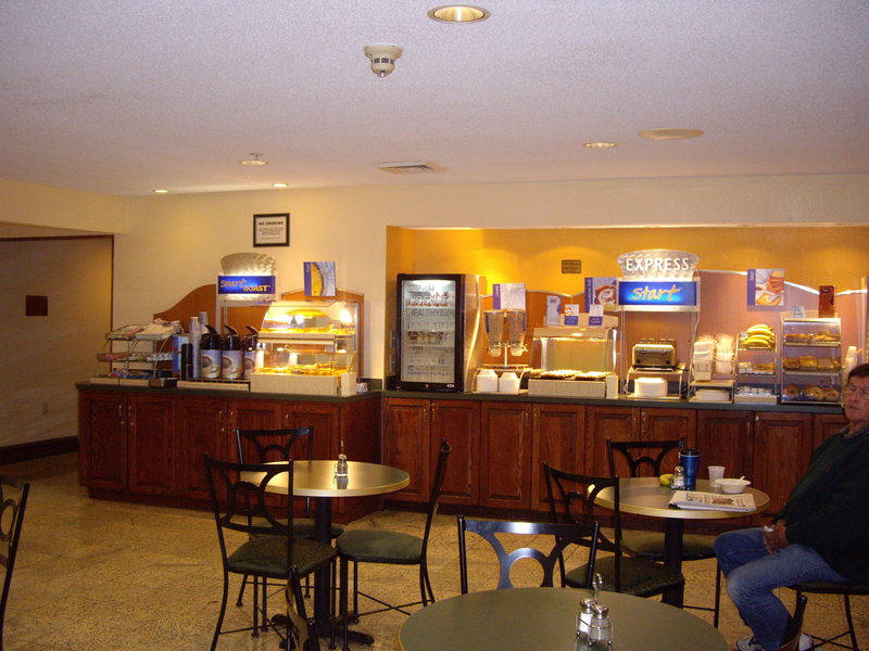 Clarion Inn - Dunn, NC