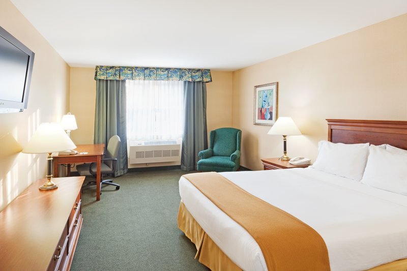 HOLIDAY INN EXPRESS - Durham, NH