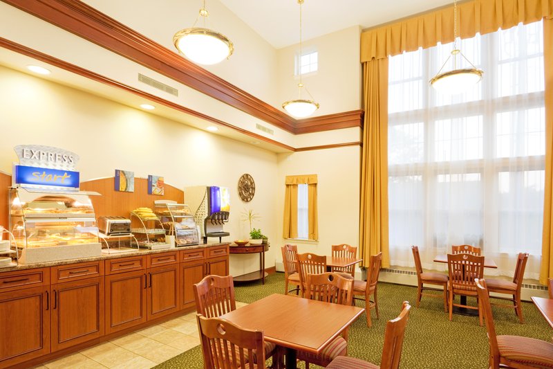 HOLIDAY INN EXPRESS - Durham, NH