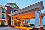 Holiday Inn Express Perry