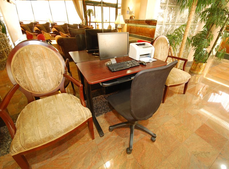 Best Western Plus-Suites Hotel - Inglewood, CA