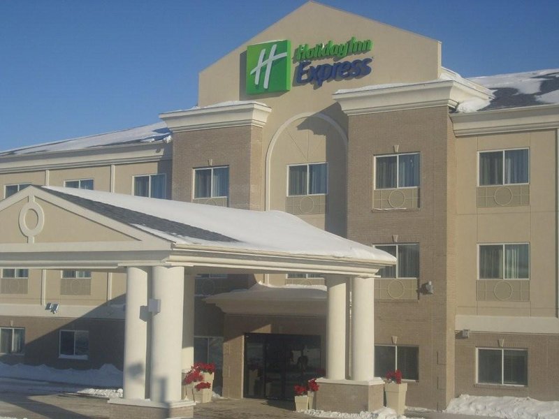 Holiday Inn Express DEVILS LAKE - Devils Lake, ND