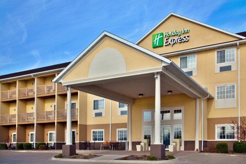 Holiday Inn Express Le Claire Riverfront-Davenport - Davenport, IA